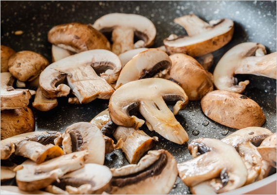 Frozen mushroom slices